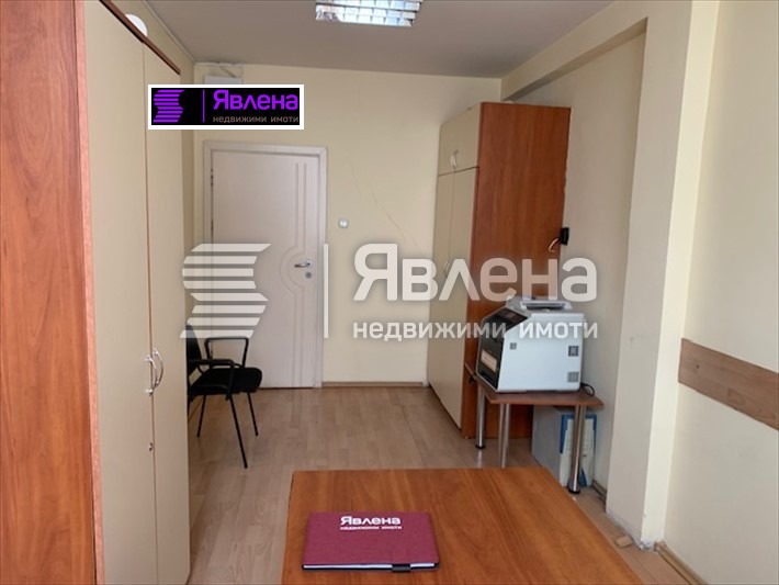 K pronájmu  Kancelář Sofia , Javorov , 45 m2 | 71533643 - obraz [3]