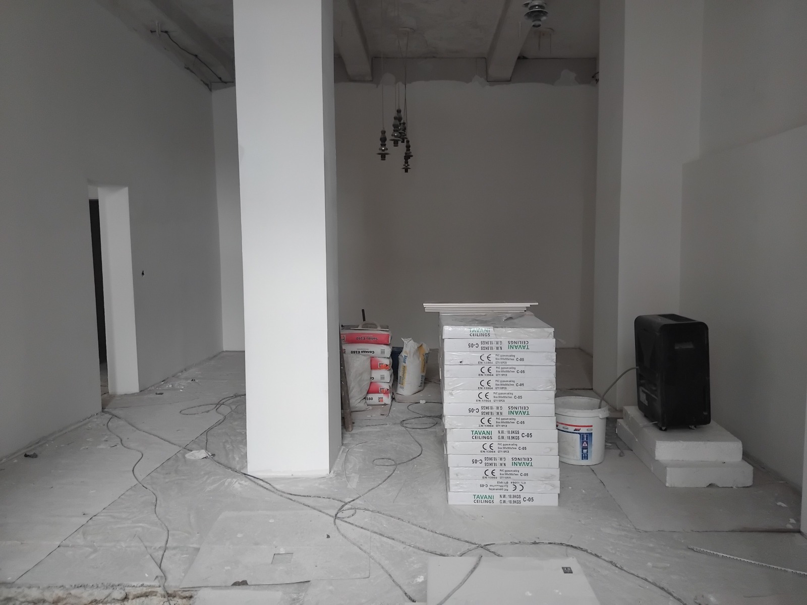 Дава под наем МАГАЗИН, гр. Русе, Център, снимка 5 - Магазини - 53617876