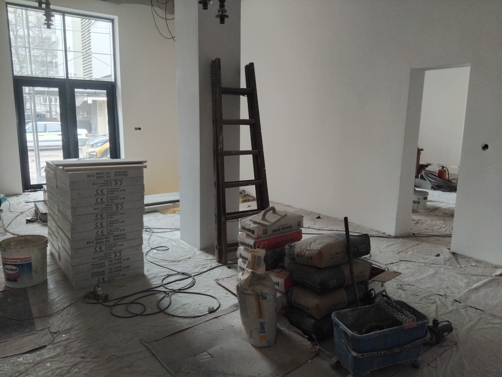 Дава под наем МАГАЗИН, гр. Русе, Център, снимка 6 - Магазини - 53617876