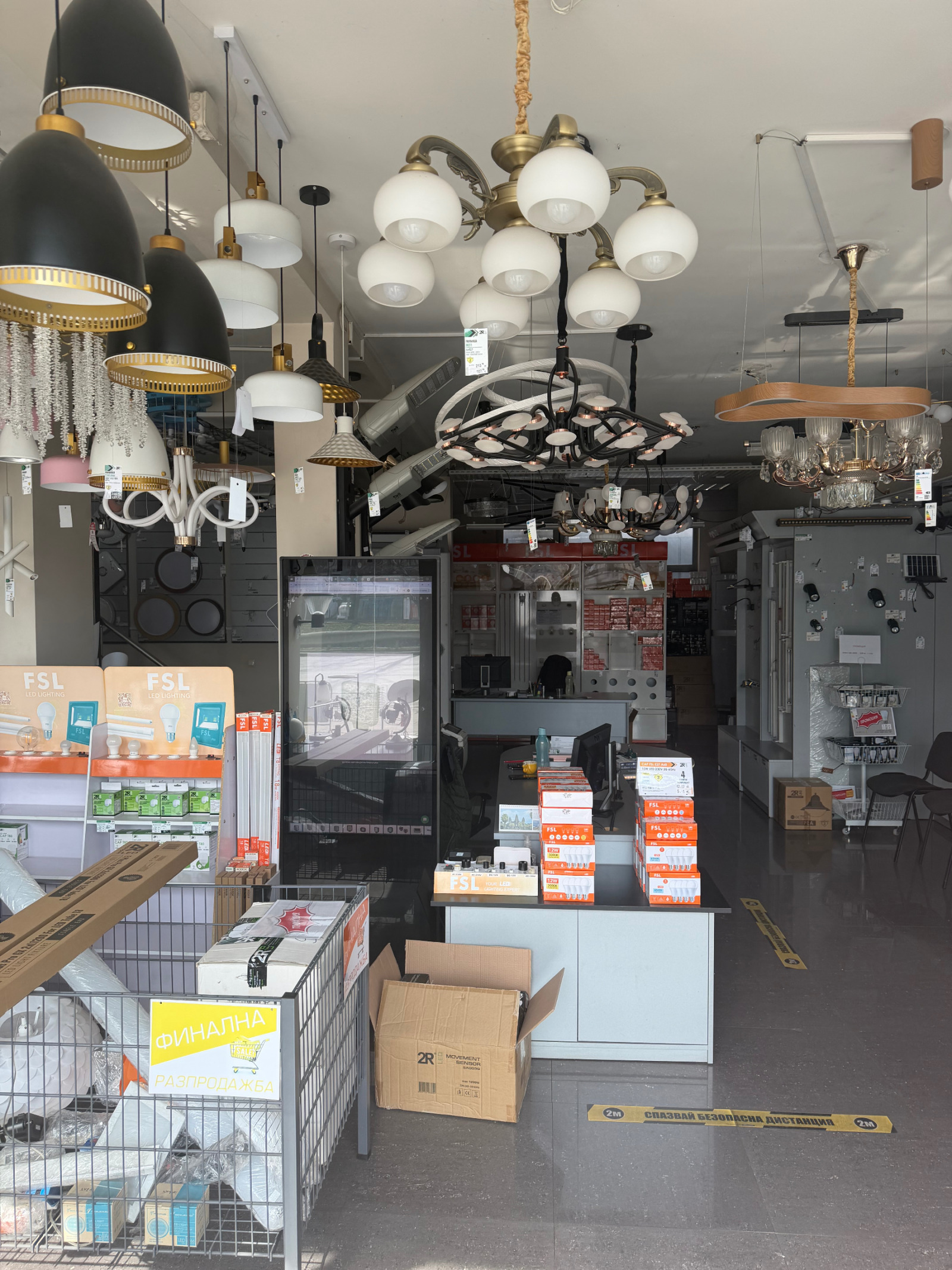 Дава под наем МАГАЗИН, гр. София, Център, снимка 10 - Магазини - 53810424