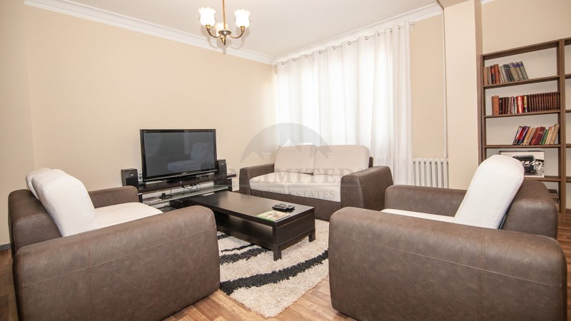 For Rent  2 bedroom Sofia , Tsentar , 140 sq.m | 70205385 - image [3]