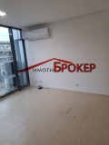 Под наем ОФИС, град Сливен, Център • 420 лв. • 89538058 — Holmes.bg