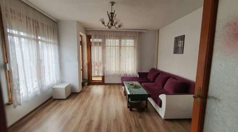 För uthyrning  1 sovrum Plovdiv , Centar , 70 kvm | 70887786