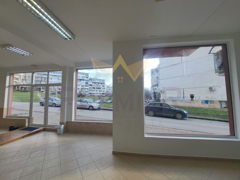 Дава под наем МАГАЗИН, гр. Варна, Владислав Варненчик 1, снимка 6 - Магазини - 53122641