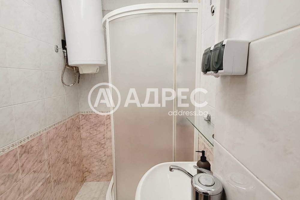 Дава под наем 2-СТАЕН, гр. София, Лозенец, снимка 13 - Апартаменти - 54796716