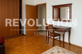 Hus Gulv m-t Dolna Traka, Varna 6