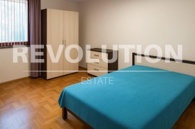 Hus Gulv m-t Dolna Traka, Varna 5
