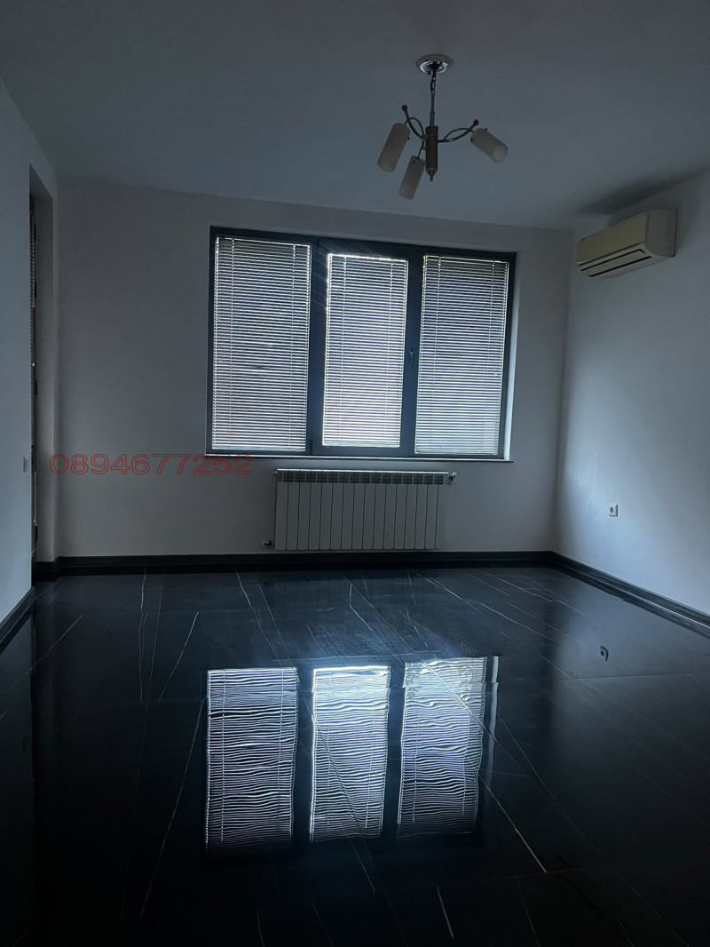 Vuokrattavana  1 makuuhuone Plovdiv , Tsentar , 58 neliömetriä | 29792472 - kuva [13]