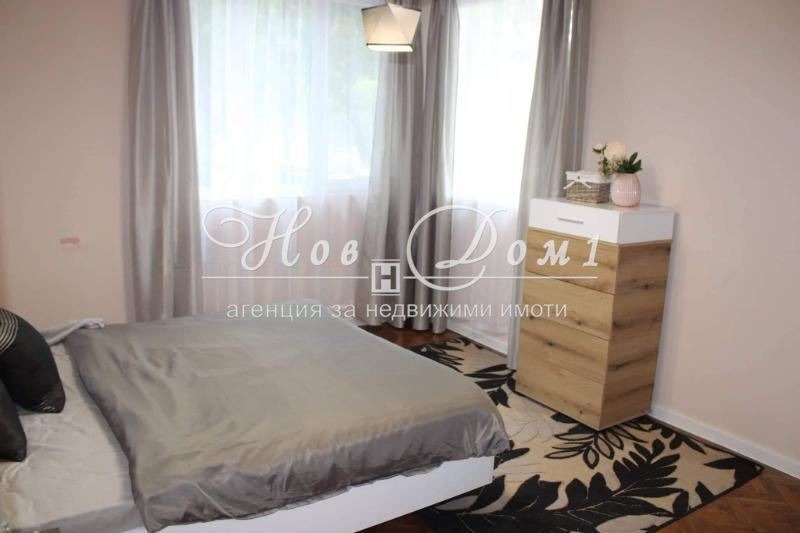 De inchiriat  2 dormitoare Varna , Țentâr , 79 mp | 60551483 - imagine [6]