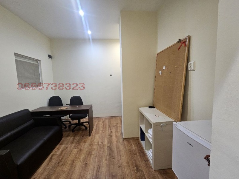 För uthyrning  Kontor Sofia , Strelbistje , 65 kvm | 43652197 - bild [7]