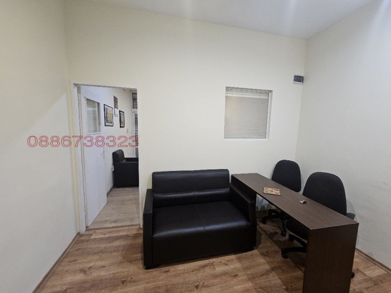För uthyrning  Kontor Sofia , Strelbistje , 65 kvm | 43652197 - bild [10]