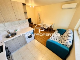 1 bedroom Lazur, Burgas 1