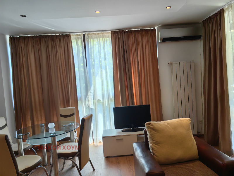 En renta  1 dormitorio Sofia , Tsentar , 72 metros cuadrados | 46107562 - imagen [4]