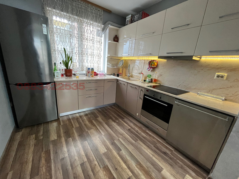 Дава под наем 2-СТАЕН, гр. Пловдив, Христо Смирненски, снимка 2 - Апартаменти - 53129408