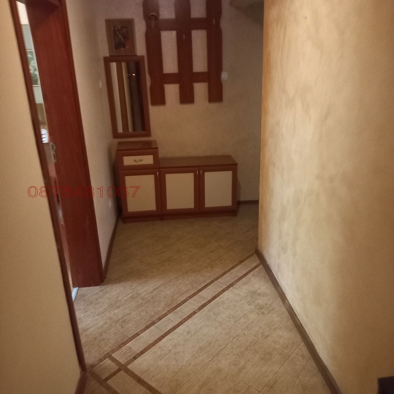 De inchiriat  2 dormitoare Plovdiv , Țentâr , 110 mp | 23314707 - imagine [13]