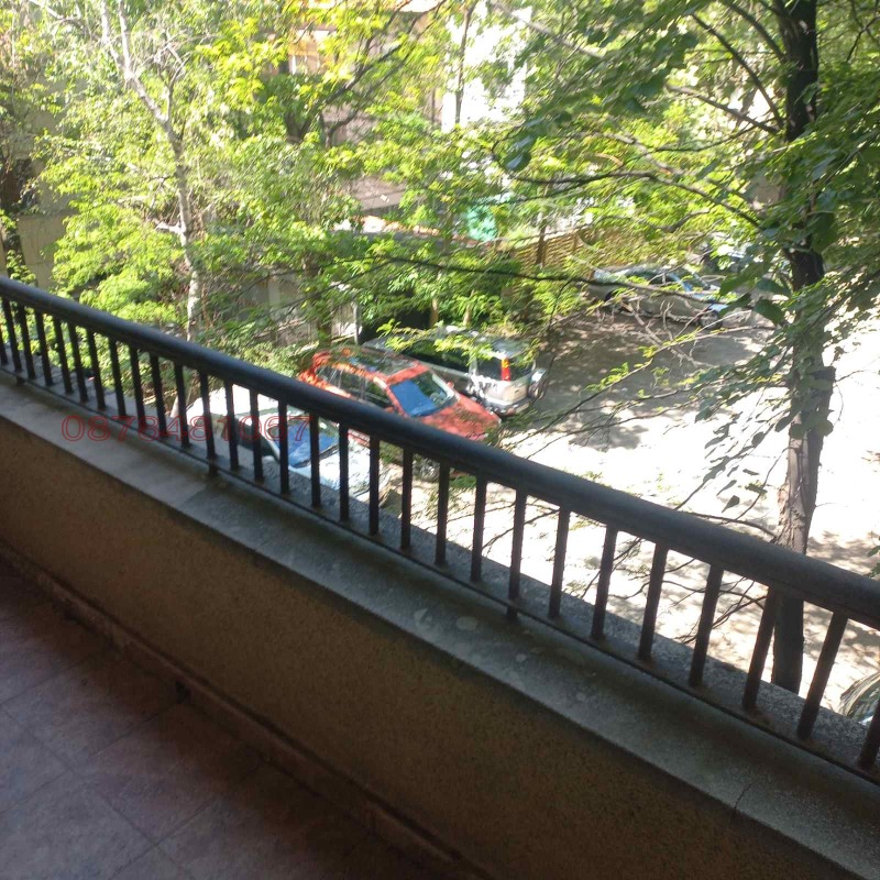 De inchiriat  2 dormitoare Plovdiv , Țentâr , 110 mp | 23314707 - imagine [10]