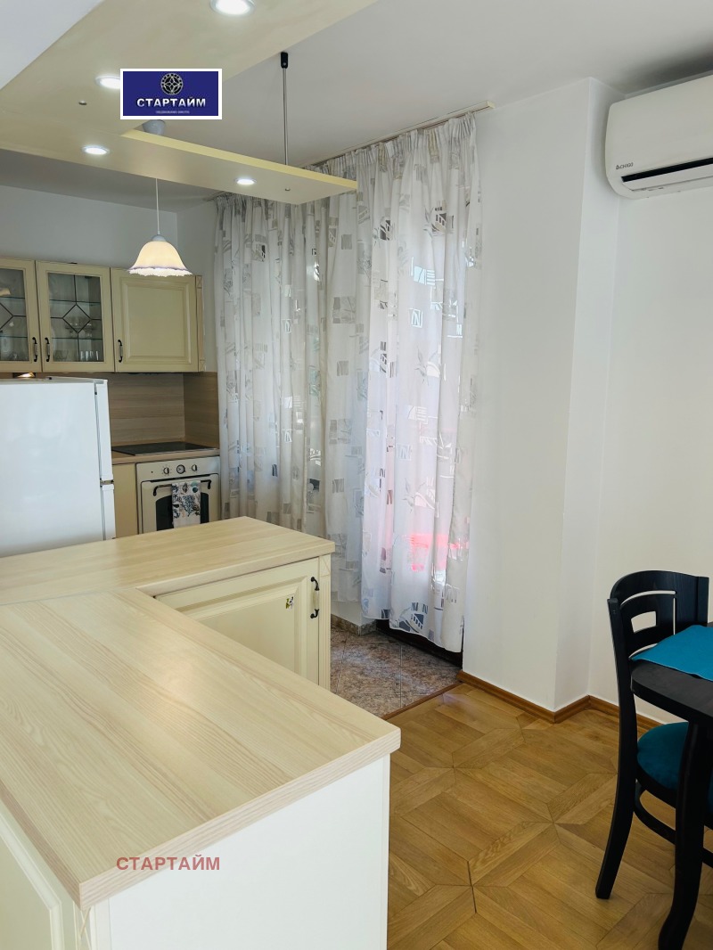 Дава под наем  3-стаен град София , Център , 90 кв.м | 70652596 - изображение [2]