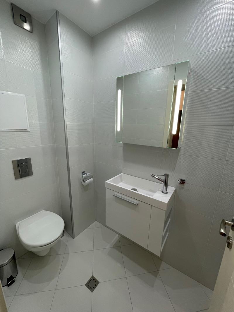 Do wynajęcia  3 sypialnie Plowdiw , Karszijaka , 174 mkw | 60771563 - obraz [7]