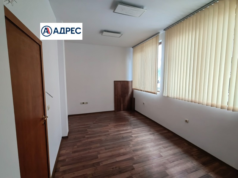 För uthyrning  Kontor region Plovdiv , Karlovo , 20 kvm | 55903781 - bild [2]