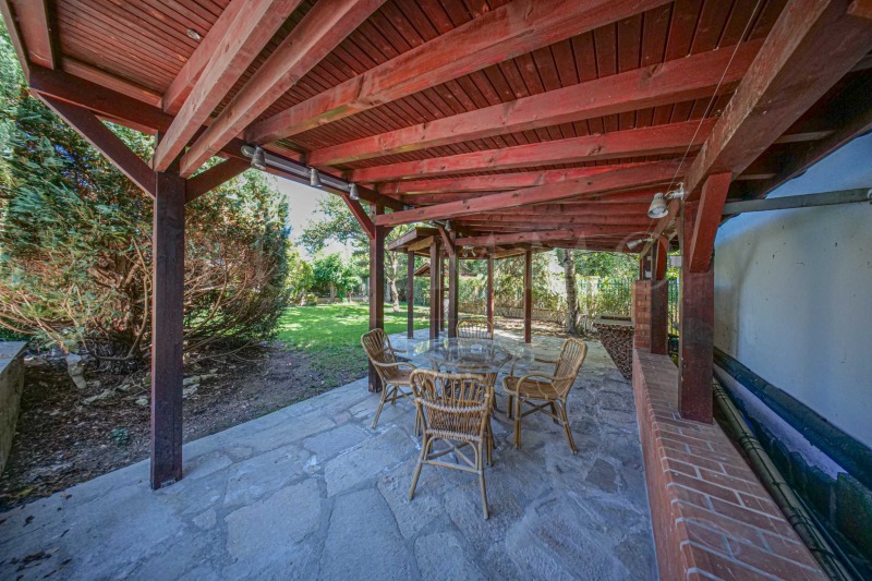 Zu vermieten  Haus Sofia , w.z.Amerikanski kolesch , 300 qm | 82500828 - Bild [4]