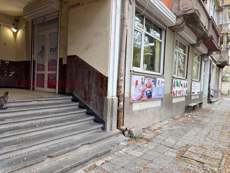 Дава под наем МАГАЗИН, гр. Перник, Център, снимка 2 - Магазини - 52785305