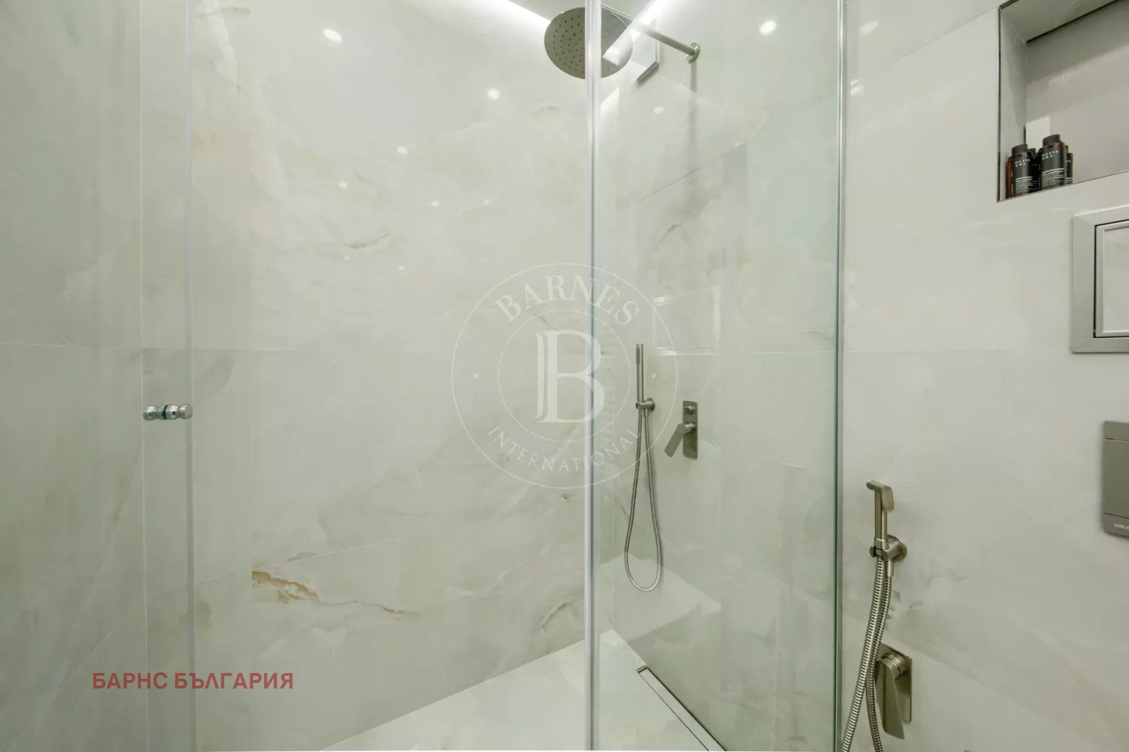 Дава под наем 3-СТАЕН, гр. София, Кръстова вада, снимка 14 - Апартаменти - 53872885