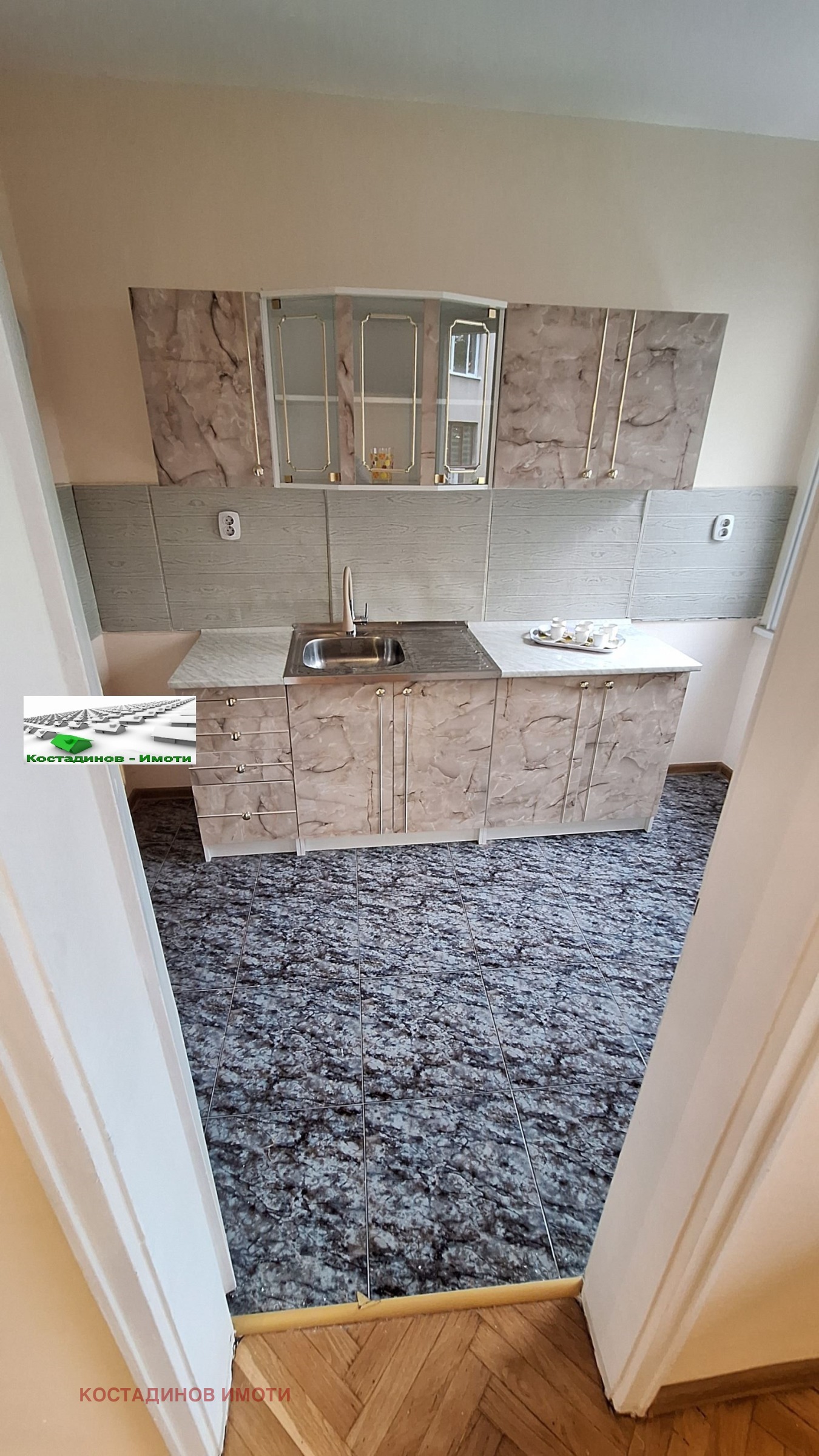 Дава под наем ОФИС, гр. Пловдив, Център, снимка 5 - Офиси - 54065820