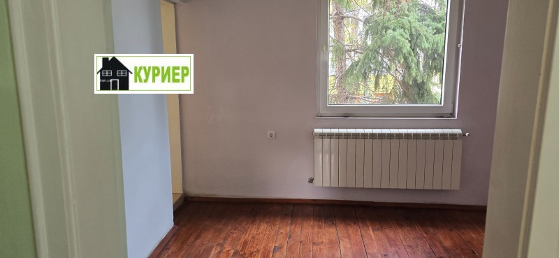 Дава под наем ЕТАЖ ОТ КЪЩА, гр. Русе, Център, снимка 7 - Етаж от къща - 52391734