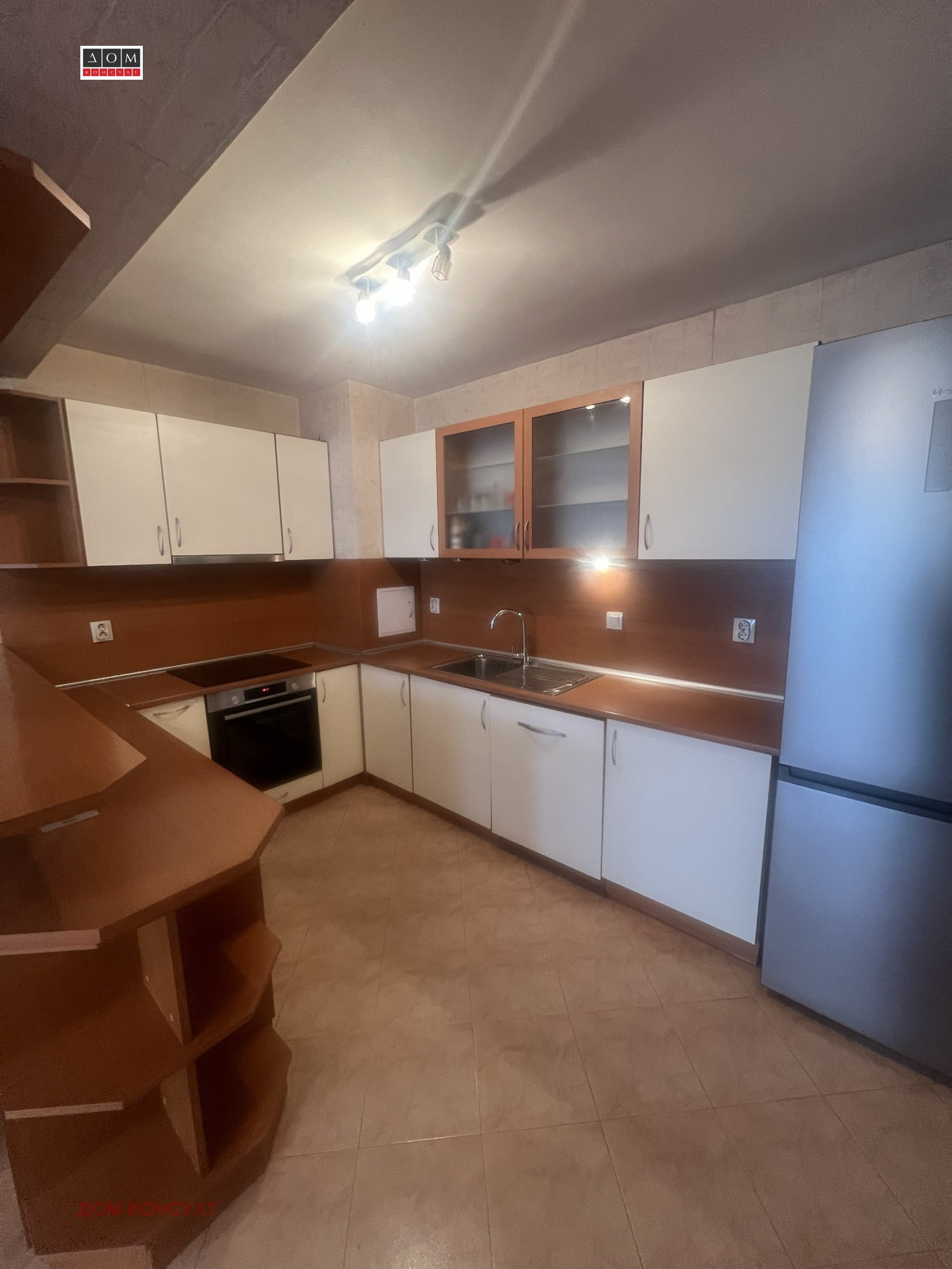 Дава под наем МНОГОСТАЕН, гр. София, Лозенец, снимка 2 - Апартаменти - 53913683