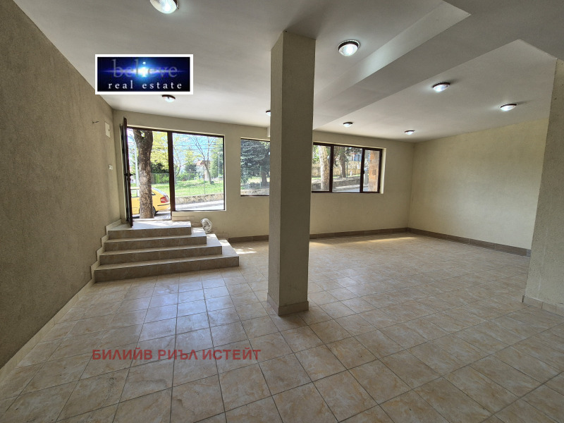 Дава под наем МАГАЗИН, гр. Велинград, област Пазарджик, снимка 2 - Магазини - 52950014