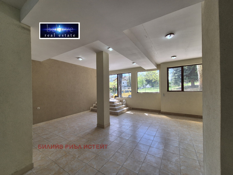 Дава под наем МАГАЗИН, гр. Велинград, област Пазарджик, снимка 6 - Магазини - 52950014