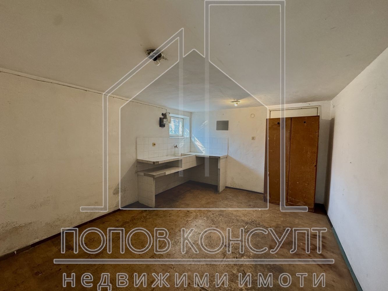 Дава под наем ОФИС, гр. Пловдив, Кючук Париж, снимка 2 - Офиси - 53675787