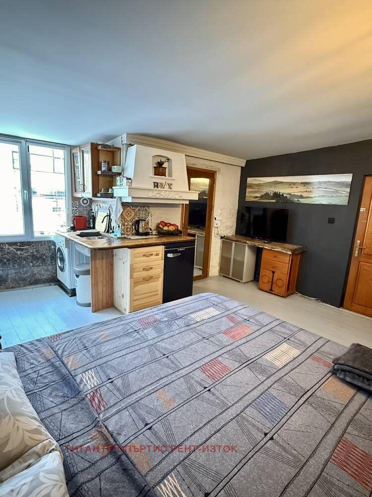 De inchiriat  Studio Burgas , Țentâr , 30 mp | 82918719 - imagine [4]