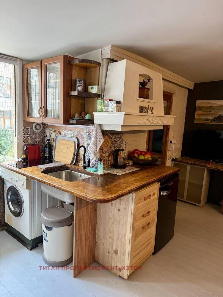 De inchiriat  Studio Burgas , Țentâr , 30 mp | 82918719 - imagine [3]