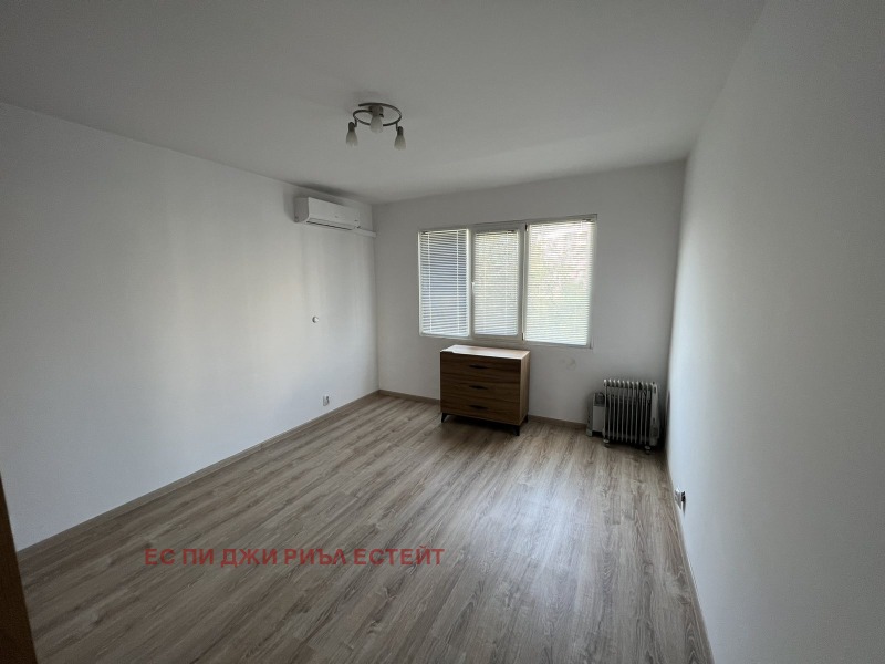 Te huur  2 slaapkamers Sofia , Reduta , 100 m² | 33887477 - afbeelding [12]