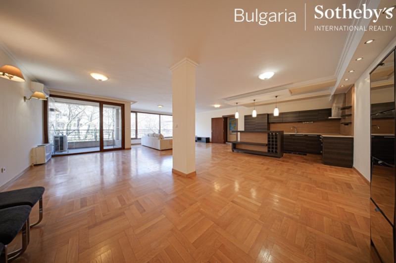 Da affittare  2 camere da letto Sofia , Iztok , 240 mq | 83952637 - Immagine [2]