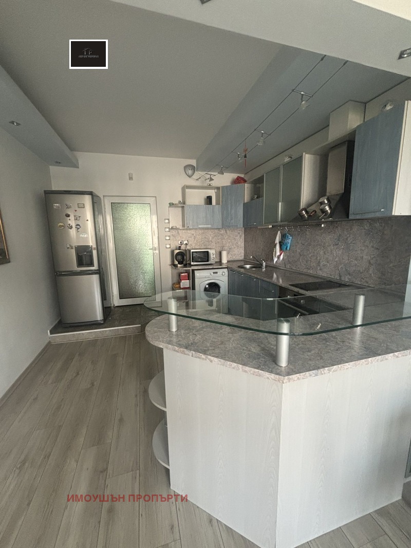 De inchiriat  1 dormitor Sofia , Țentâr , 80 mp | 57699923 - imagine [2]