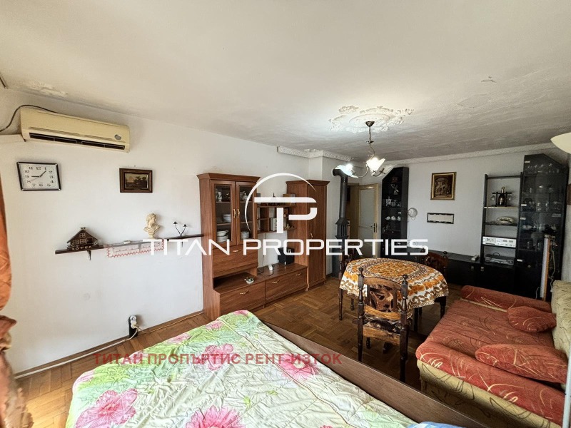 Издаје се  1 спаваћа соба Бургас , Славејков , 66 м2 | 78363542 - слика [2]