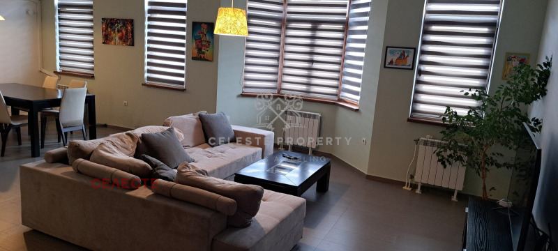 Da affittare  2 camere da letto Sofia , Tsentar , 130 mq | 23805155