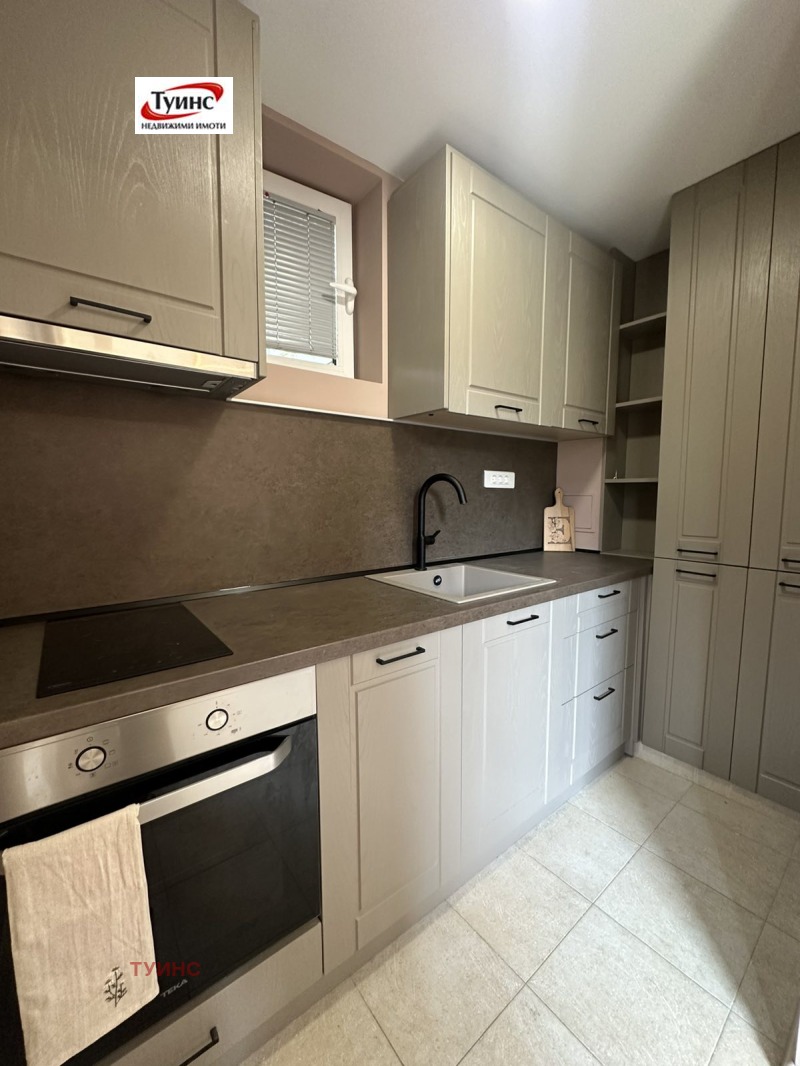 Дава под наем 3-СТАЕН, гр. Пловдив, Център, снимка 4 - Апартаменти - 52693798