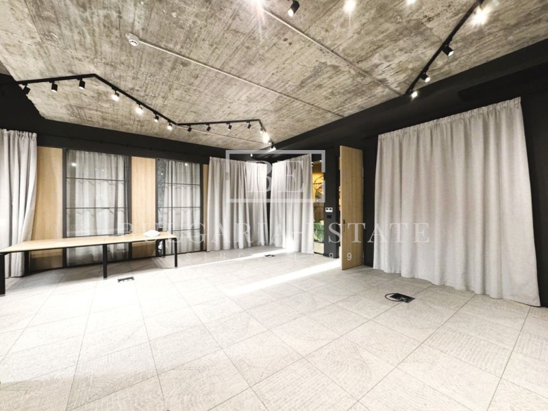 Дава под наем ОФИС, гр. Варна, Гръцка махала, снимка 2 - Офиси - 53334512