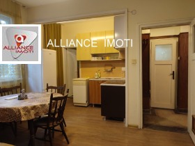3 Schlafzimmer Lozenez, Sofia 7