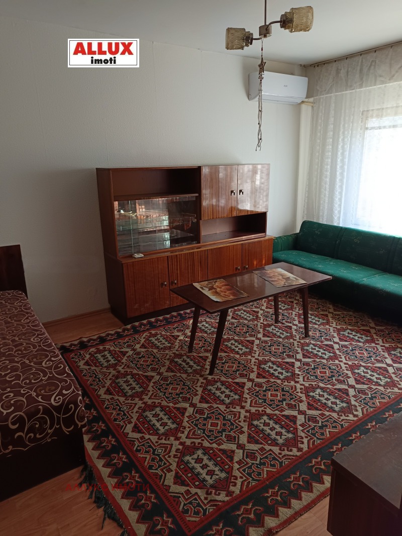 A louer  Studio Rouse , Rodina 1 , 40 m² | 55020071