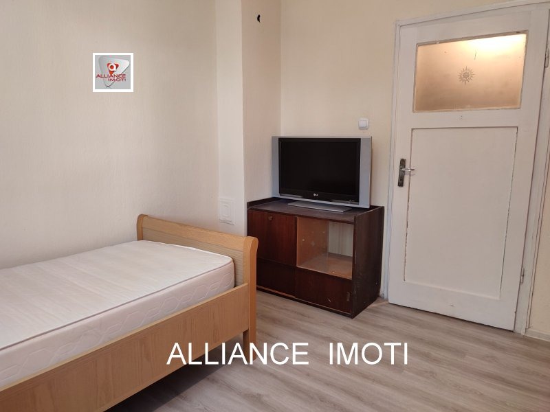 Zu vermieten  3 Schlafzimmer Sofia , Lozenez , 110 qm | 51842098 - Bild [5]