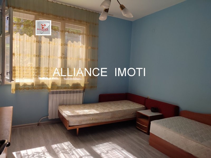 Zu vermieten  3 Schlafzimmer Sofia , Lozenez , 110 qm | 51842098 - Bild [12]