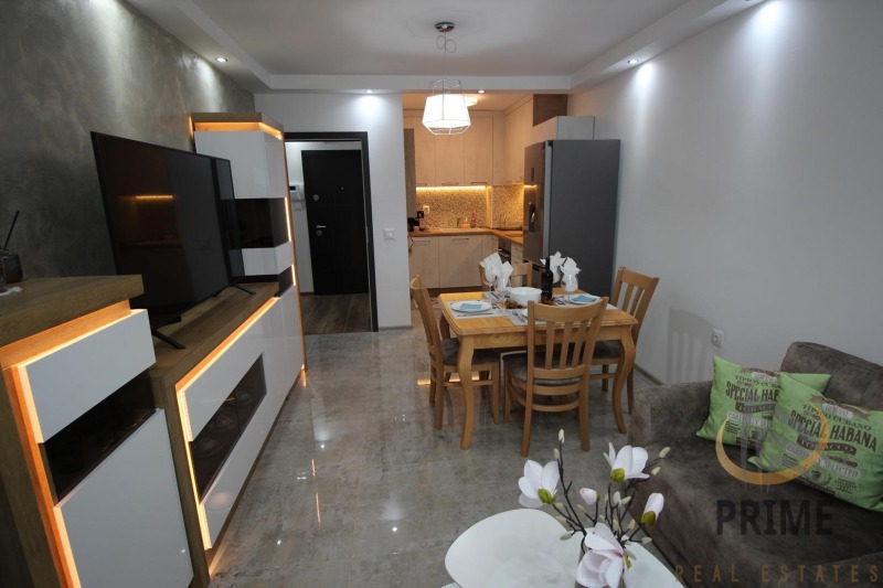 Дава под наем 2-СТАЕН, гр. Бургас, Братя Миладинови, снимка 2 - Апартаменти - 52462030