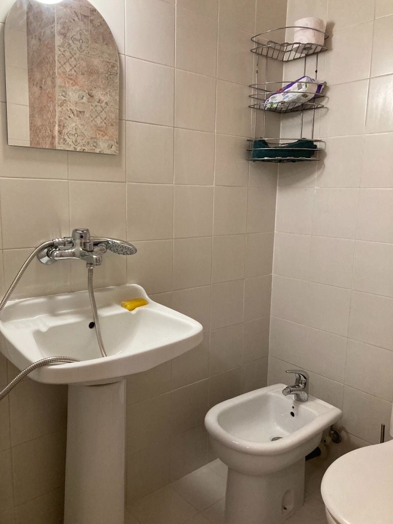 Do wynajęcia  2 sypialnie Sofia , Centar , 100 mkw | 44695127 - obraz [9]