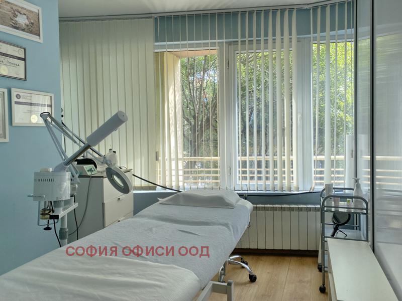 Дава под наем МНОГОСТАЕН, гр. София, Център, снимка 6 - Апартаменти - 54558396