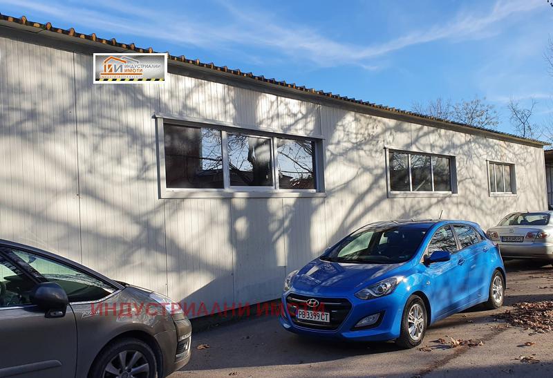 Da affittare  Magazzinaggio Plovdiv , Industrialna zona - Sever , 220 mq | 53247230 - Immagine [2]