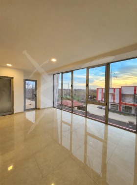 ПРОМ. ПОМЕЩЕНИЕ, 600 m2